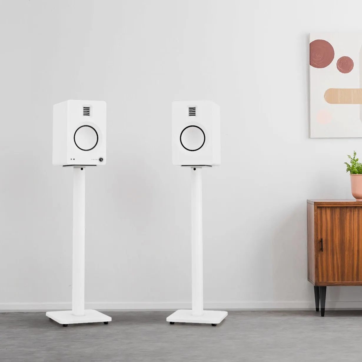 26" Tall Bookshelf Speaker Floor Stands - Pair | White