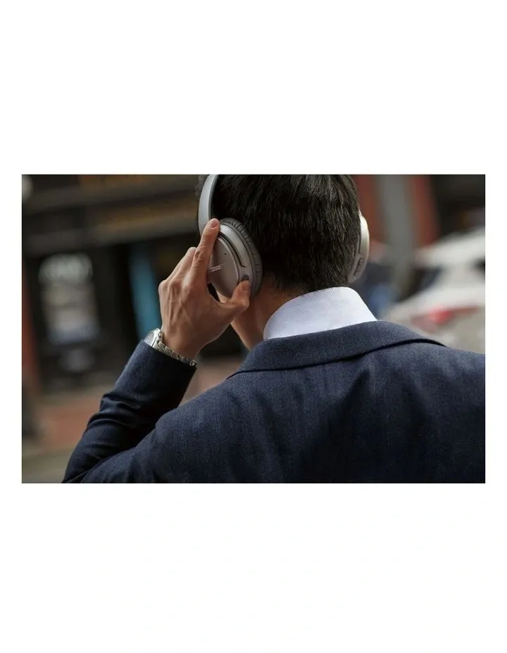 BOSE QUIET COMFORT HEADPHONES
