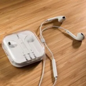 CaseMetro EarBuds with Remote & Mic 3.5mm Connection