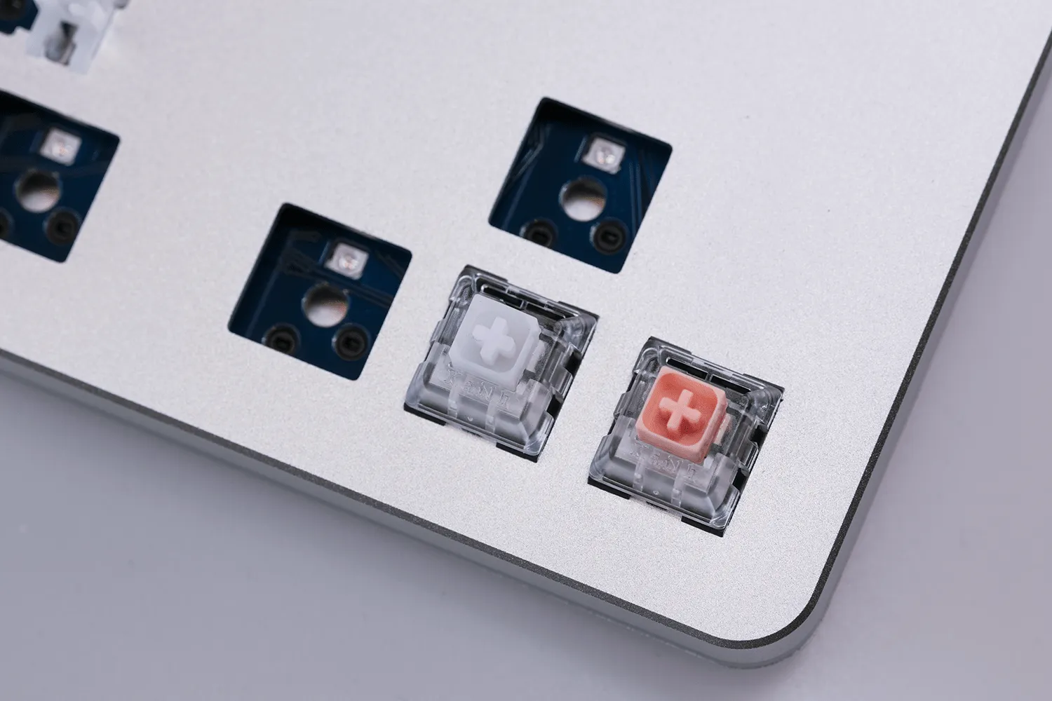 Hako Royal Clear Mechanical Switches (10 ct.)