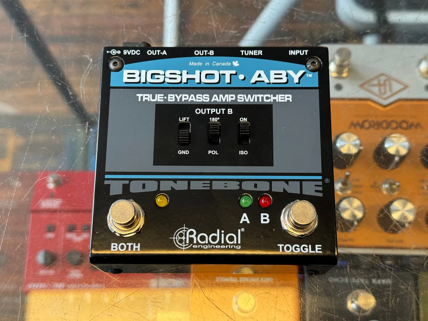Radial Bigshot Compact ABY Switch