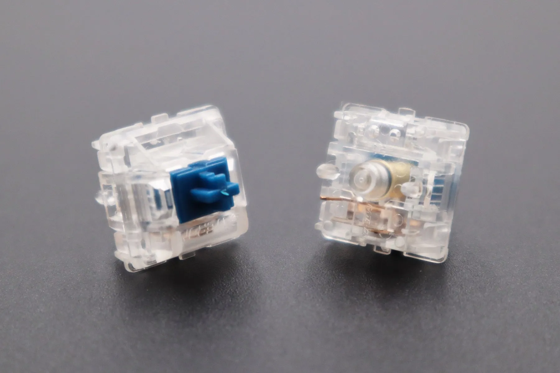 Zeal Blue Zilents V2 Switches (silent tactile)